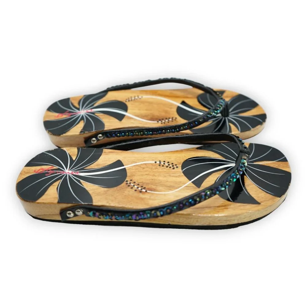 VTG Hawaiian lacquer‎ wood handpainted flowered flip flop sandals Sz 6 - 6.5